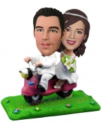 Wedding Couple On Scooter Bobblehead 2